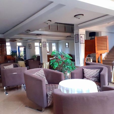 Amenities Hotel Addisz-Abeba Kültér fotó