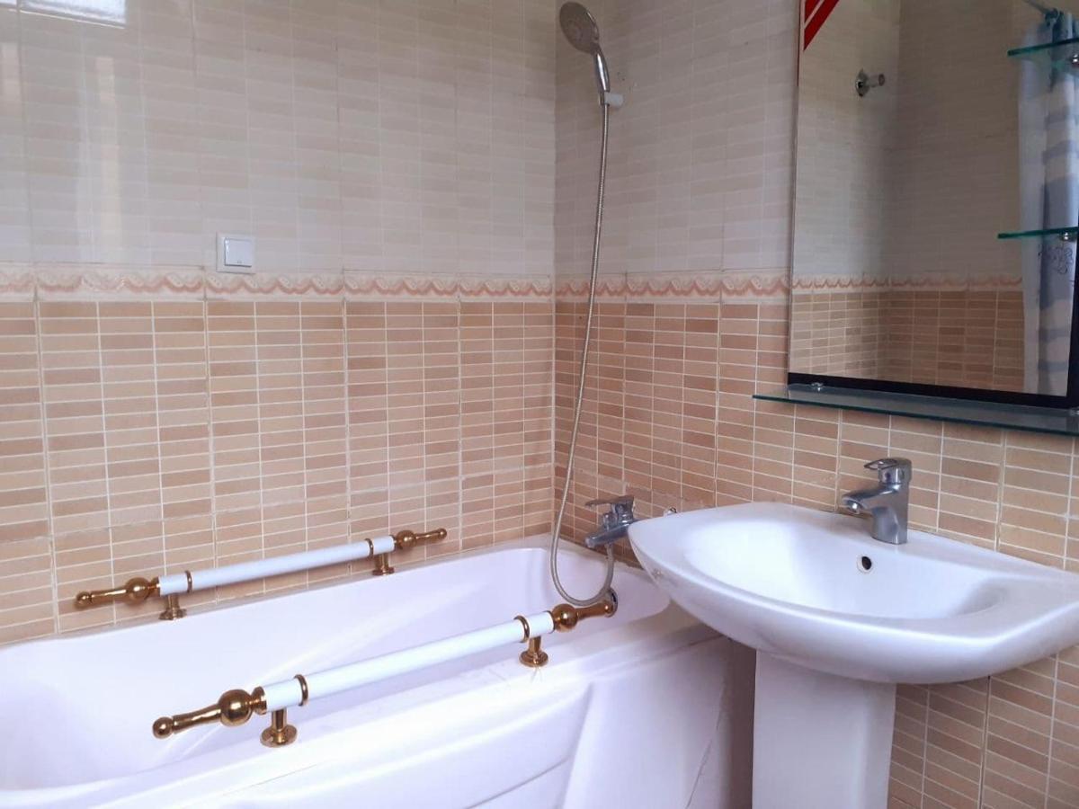 Amenities Hotel Addisz-Abeba Kültér fotó