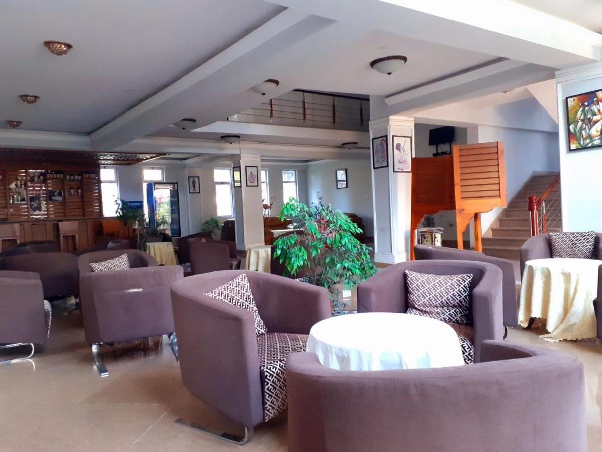Amenities Hotel Addisz-Abeba Kültér fotó